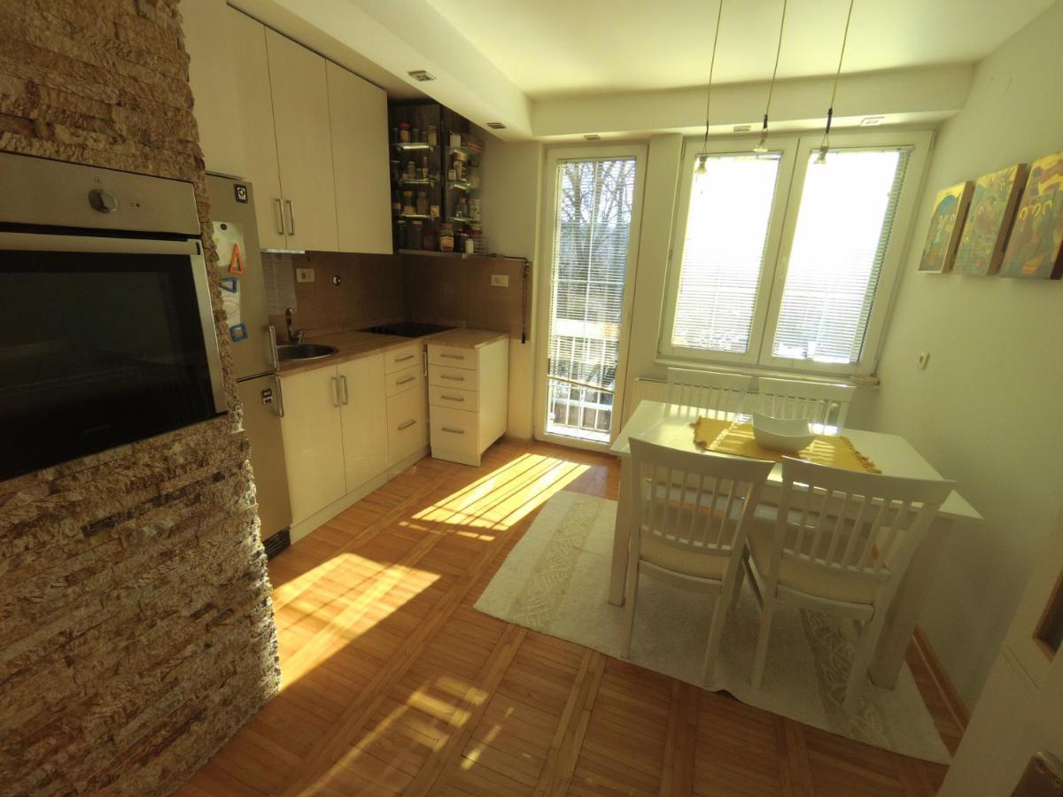 Apartman Jazzar Apartment Arandjelovac Ngoại thất bức ảnh